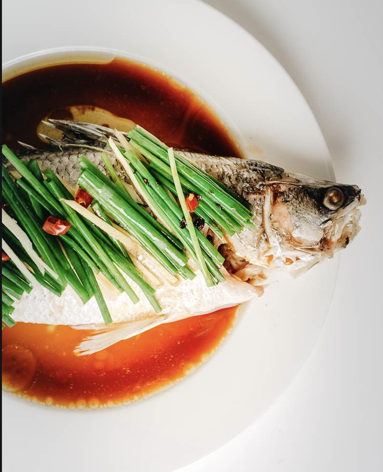 steamed fish with hot oil