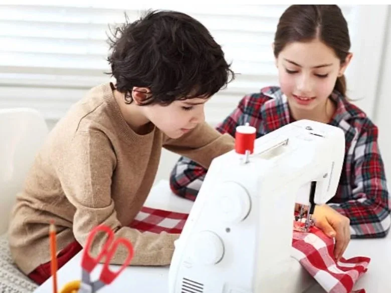 After School Machine Sewing for 6th & 7th Grades - Max 6 students