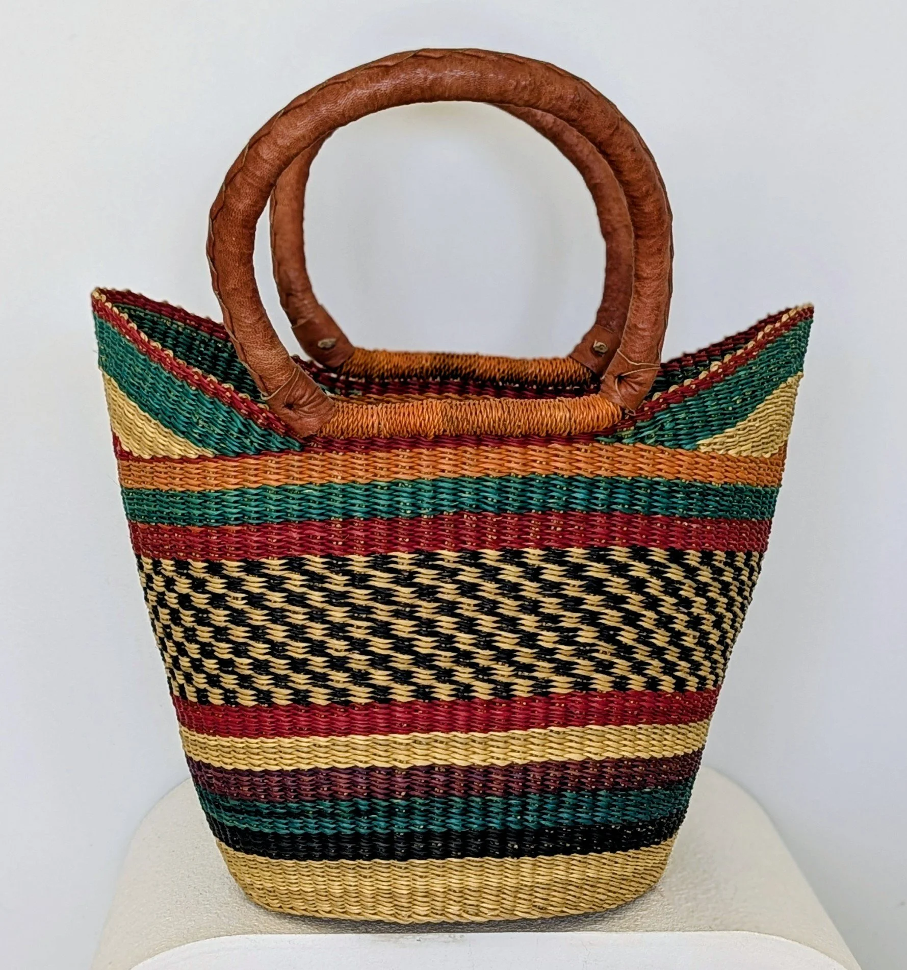 Medium U-Shopper 17
