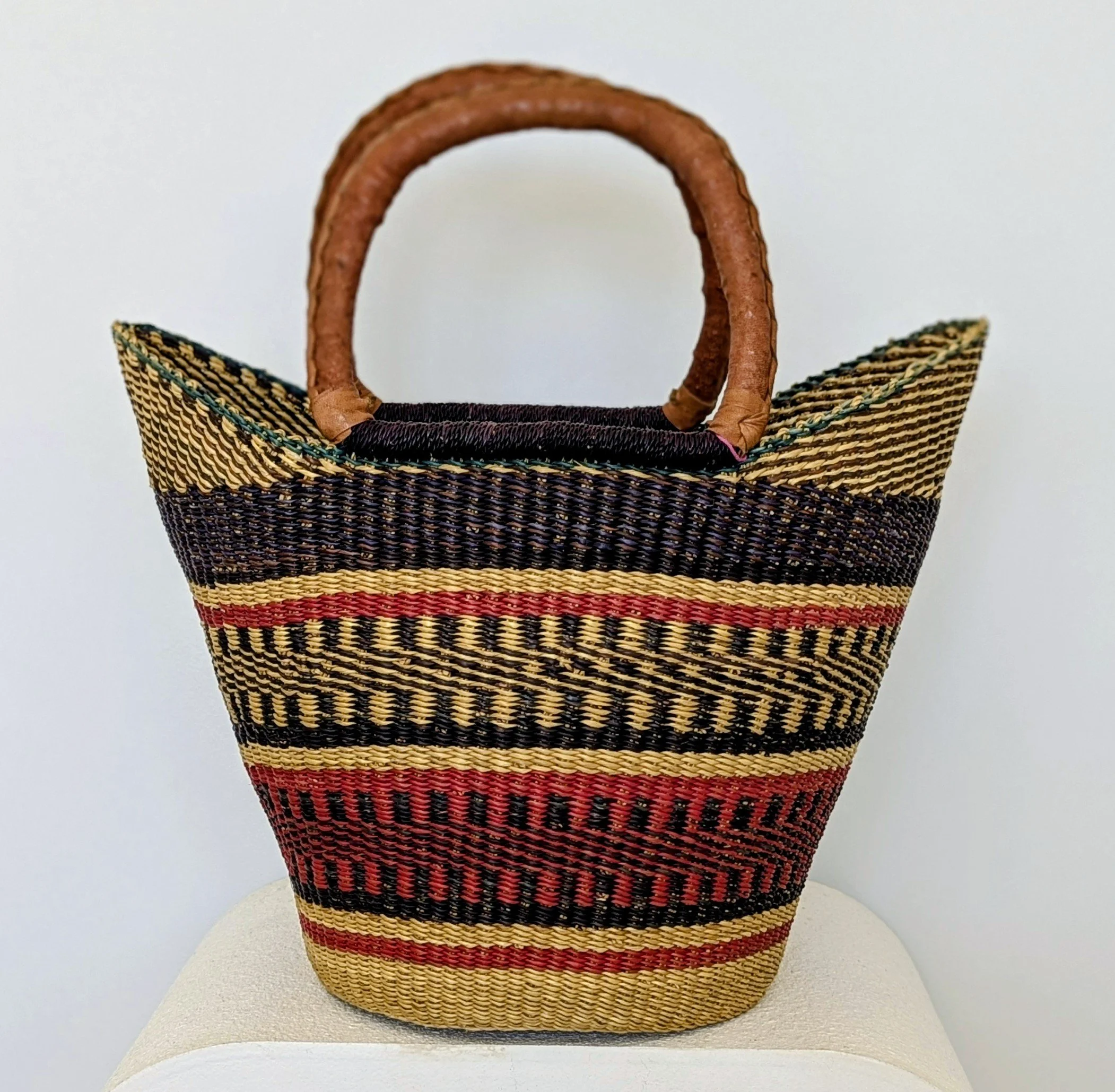 Medium U-Shopper 11