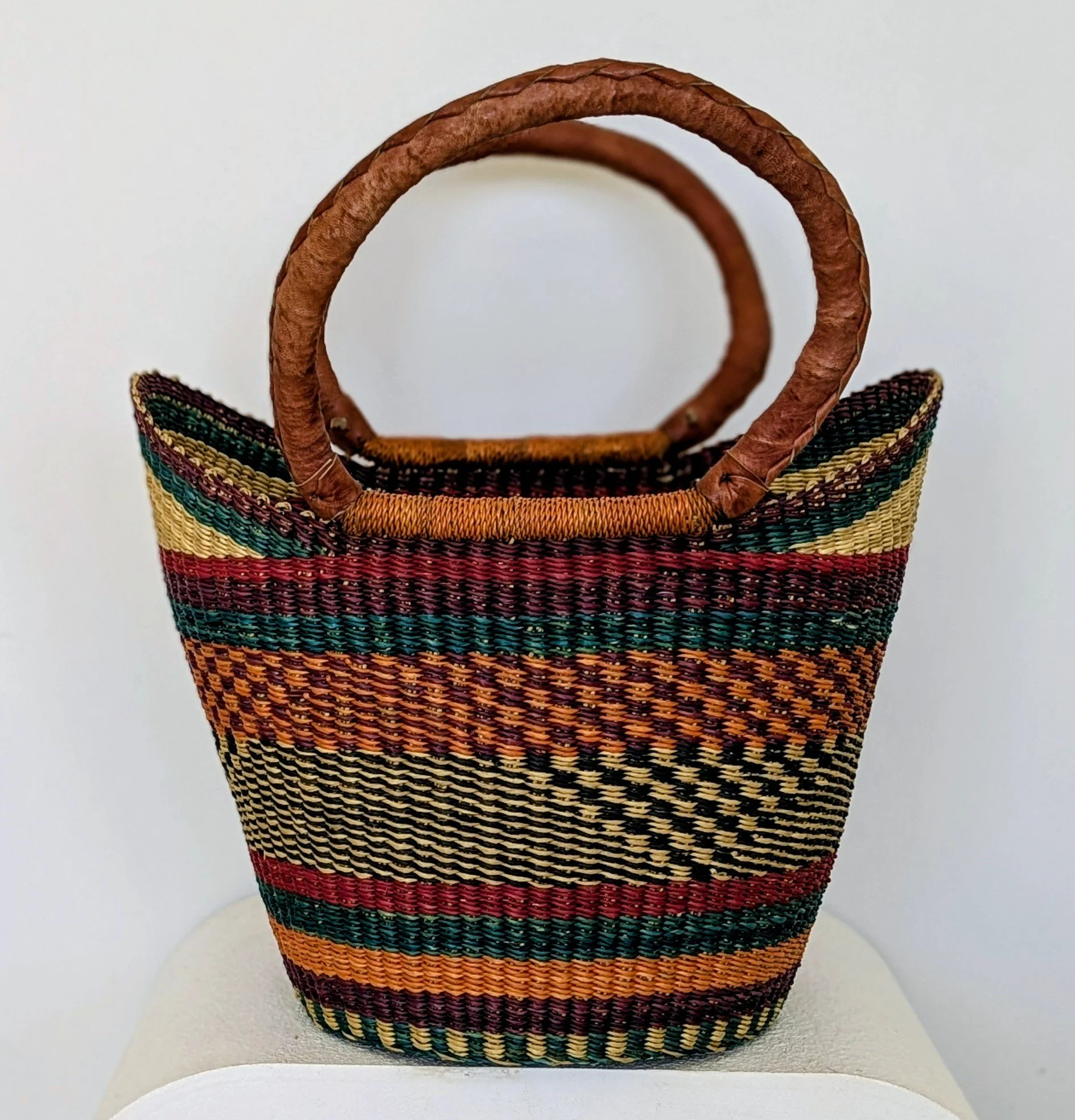Medium U-Shopper 14