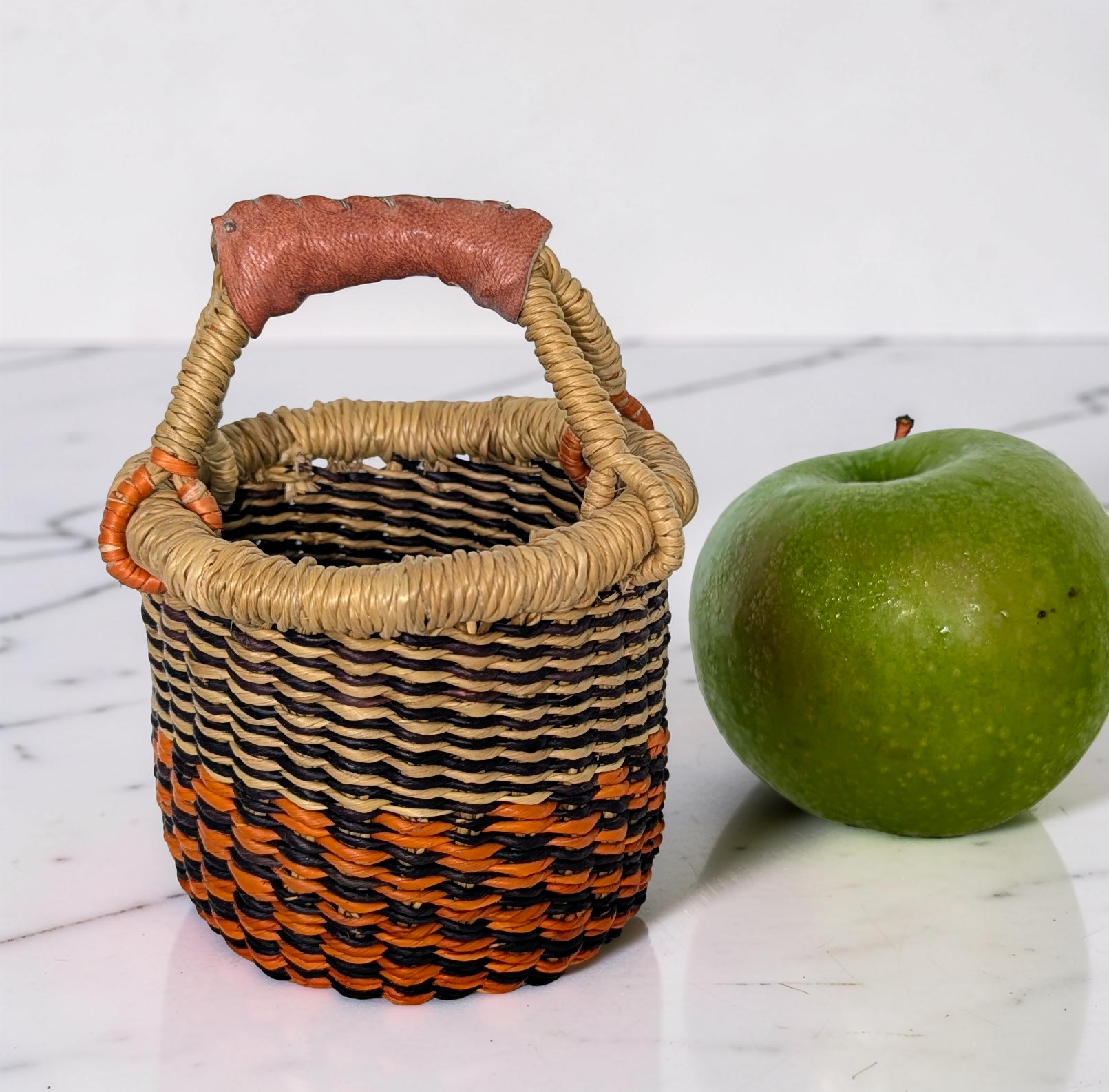 Baby Round Basket 06