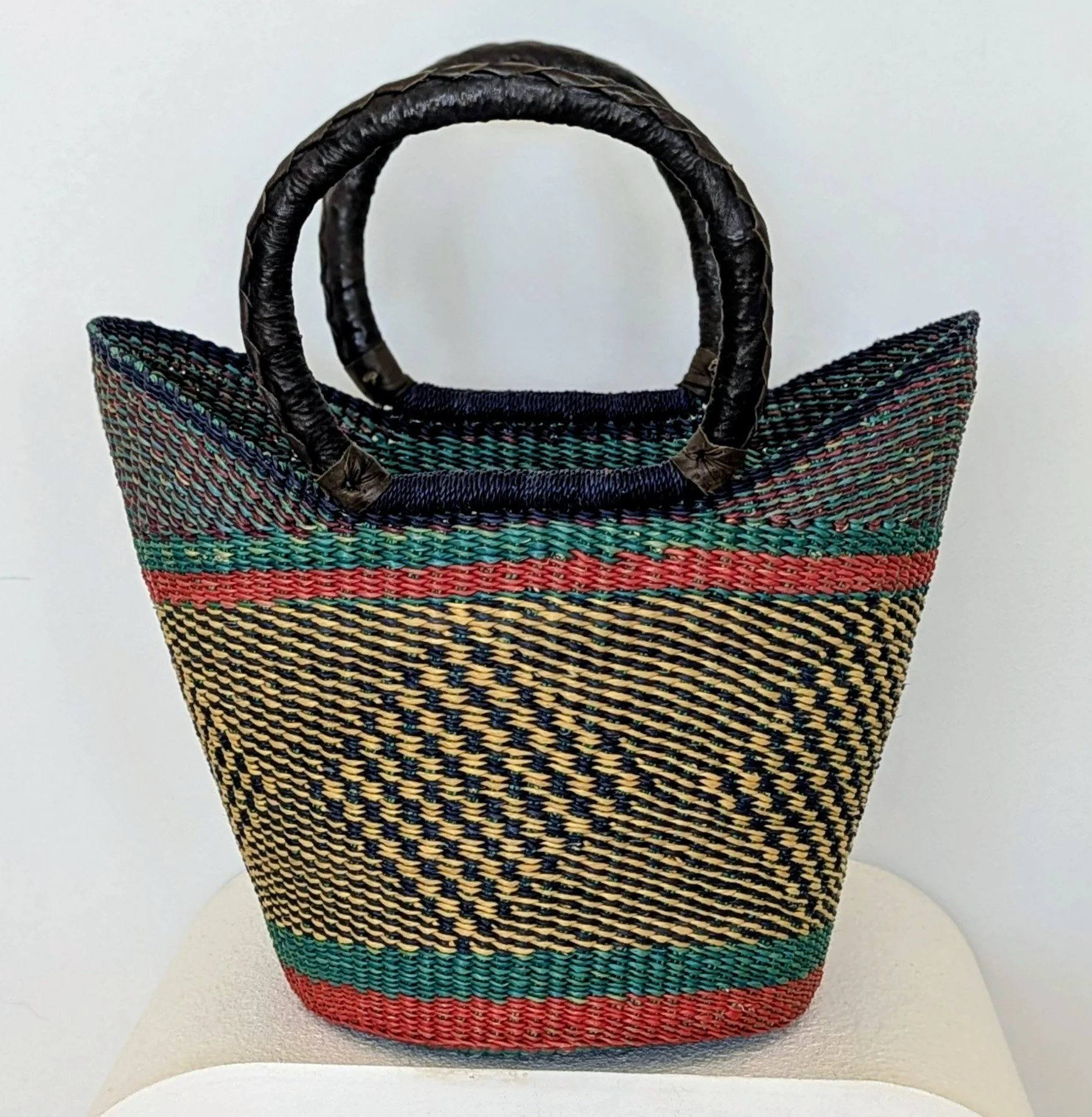 Medium U-Shopper 16