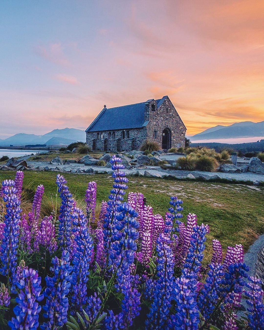 skyline-queenstown_blog_church-of-the-good-shepherd.F3XG7A.jpg