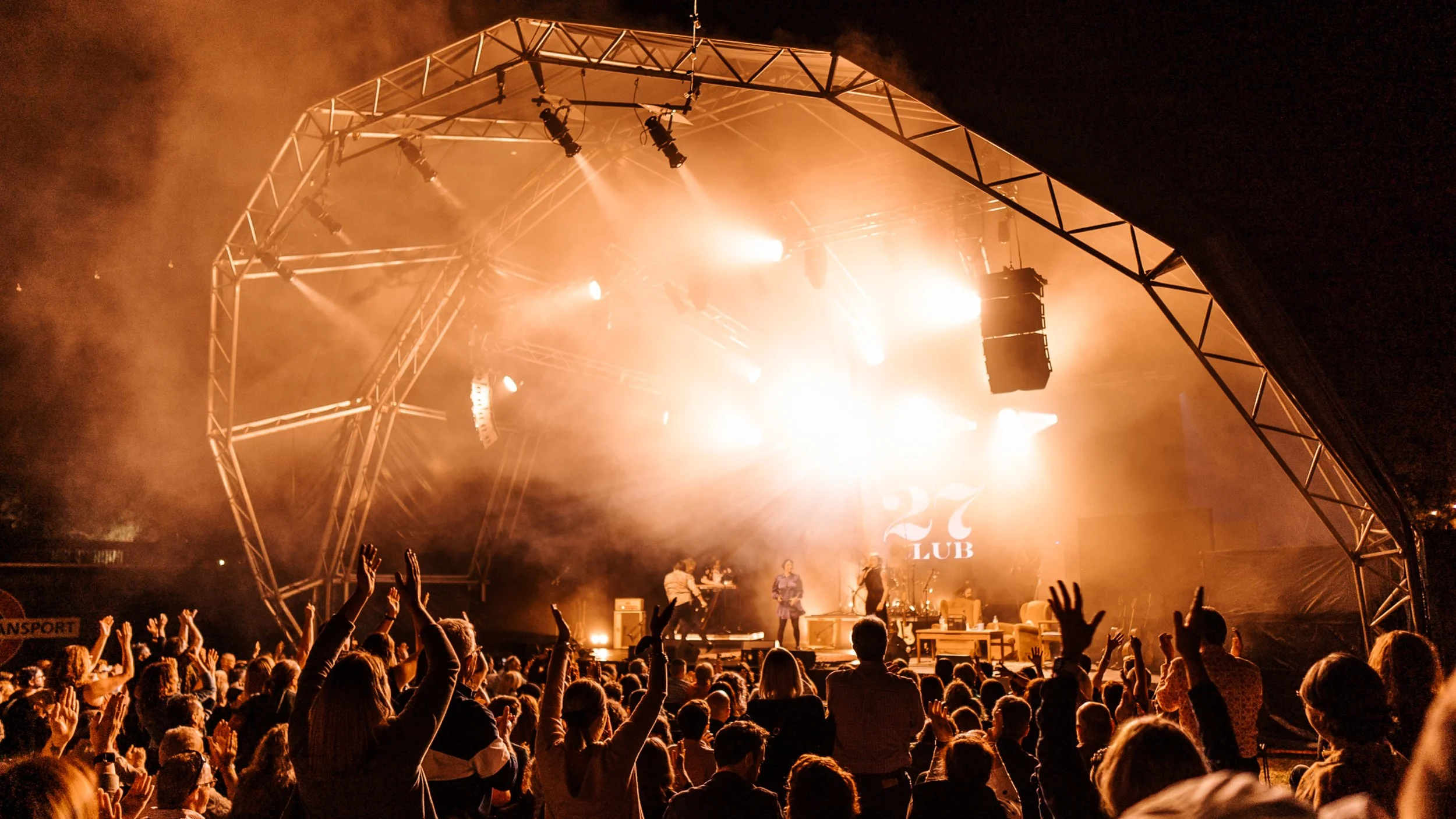 27-Club_2023_crowd shot.jpg