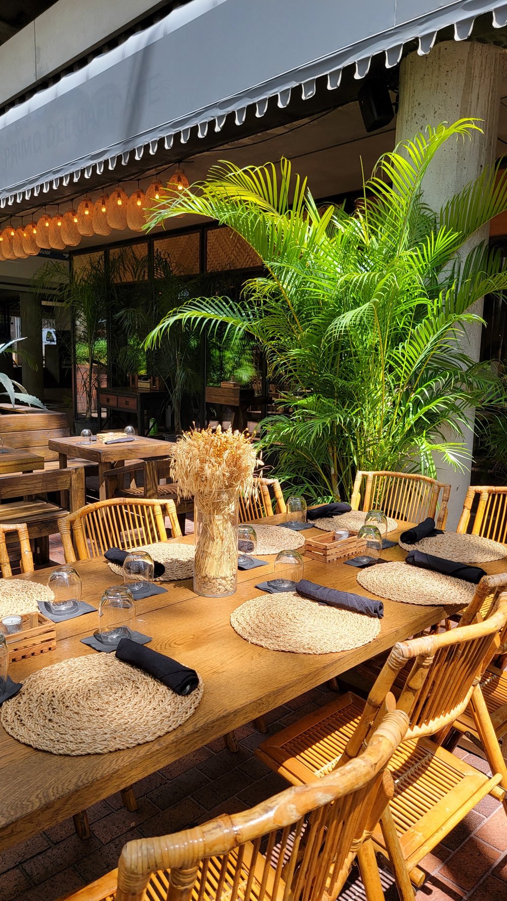 Gallery — SANTOS KITCHEN + LOUNGE