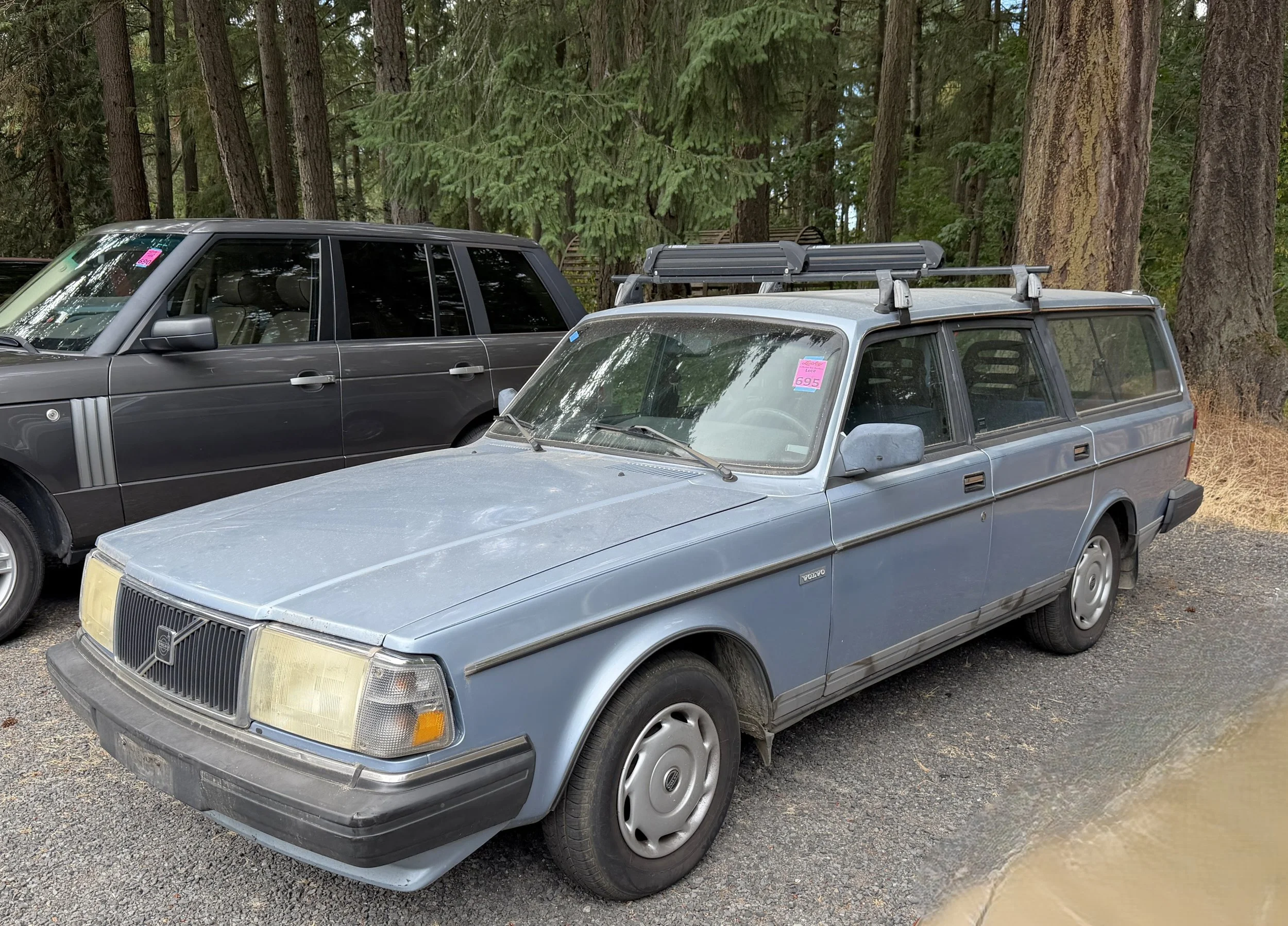 Lot #695 - 1991 Volvo 240 Station Wagon