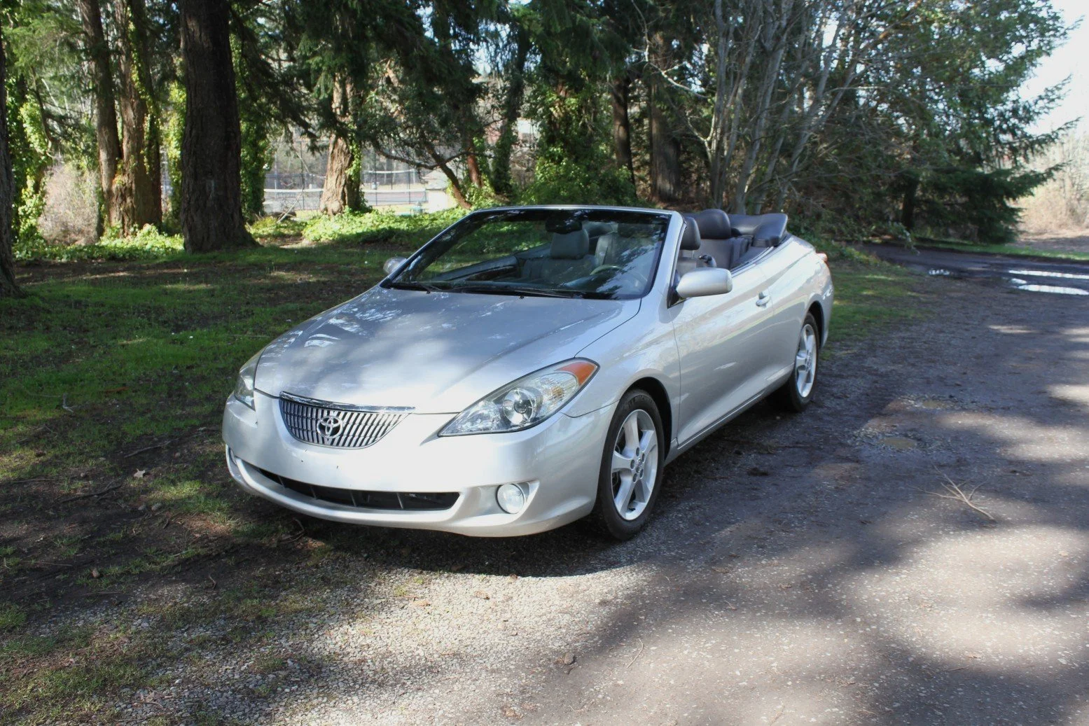 #166 2005 Toyota Solara Convertible — Lucky Collector Car Auctions