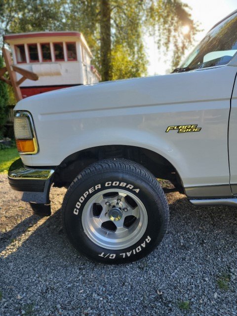 1992 Ford Flareside(21).jpeg