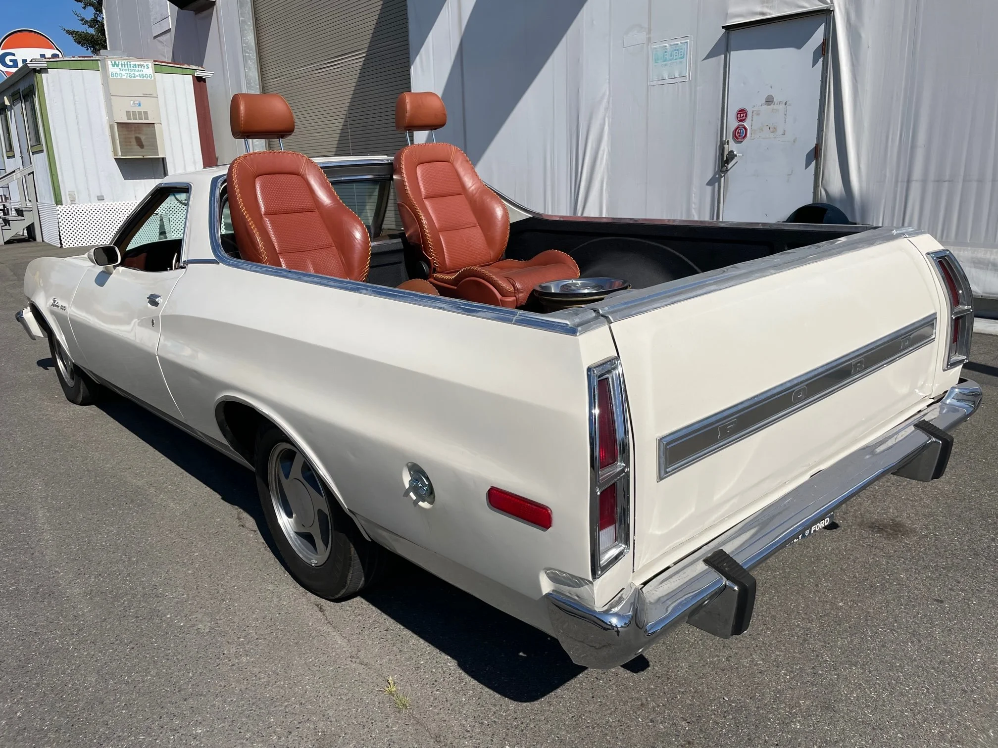 Lot Listing #360 1974 Ford Ranchero — Lucky Collector Car Auctions