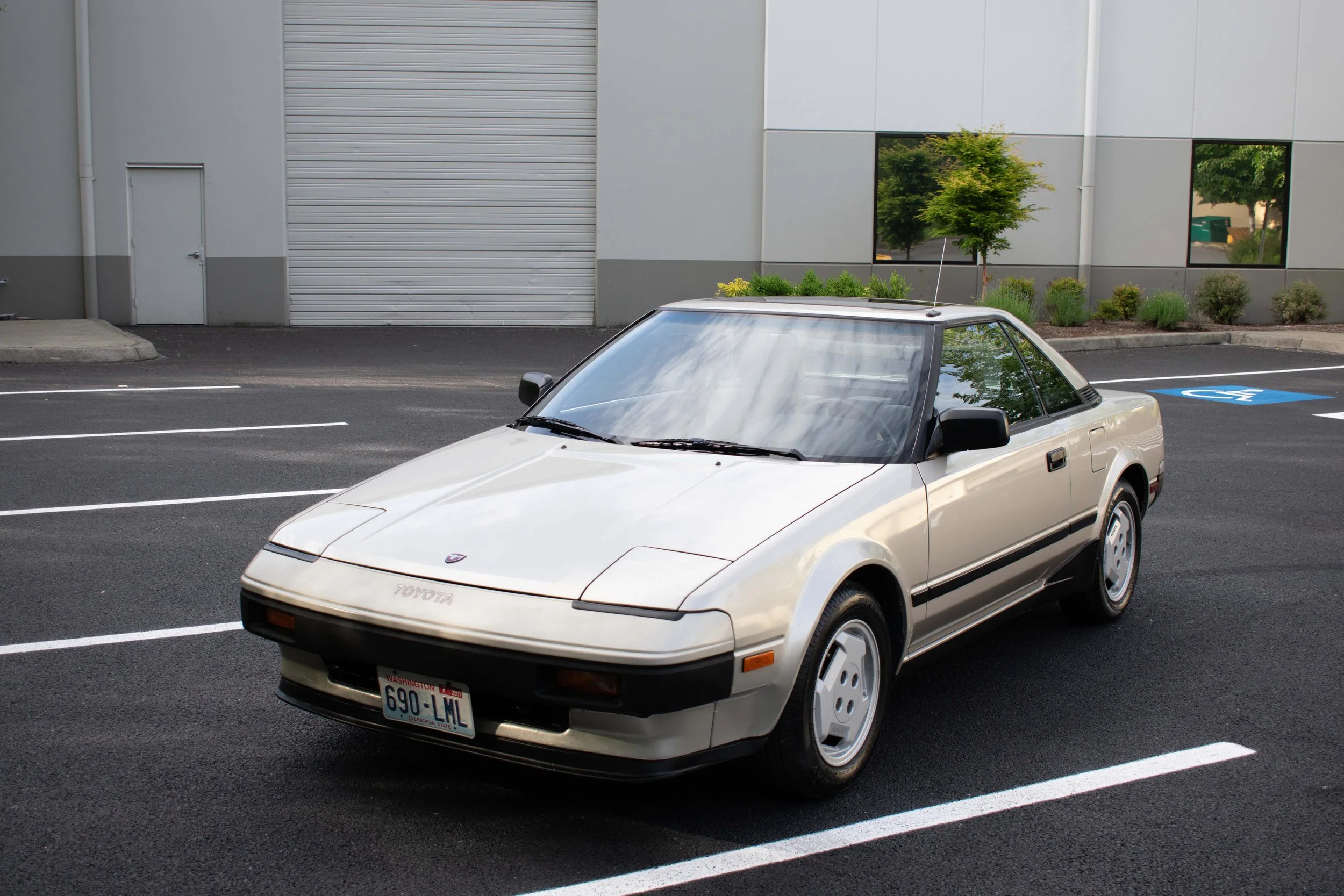 Lot 186 - 1985 Toyota MR2 AW11 — Lucky Collector Car Auctions