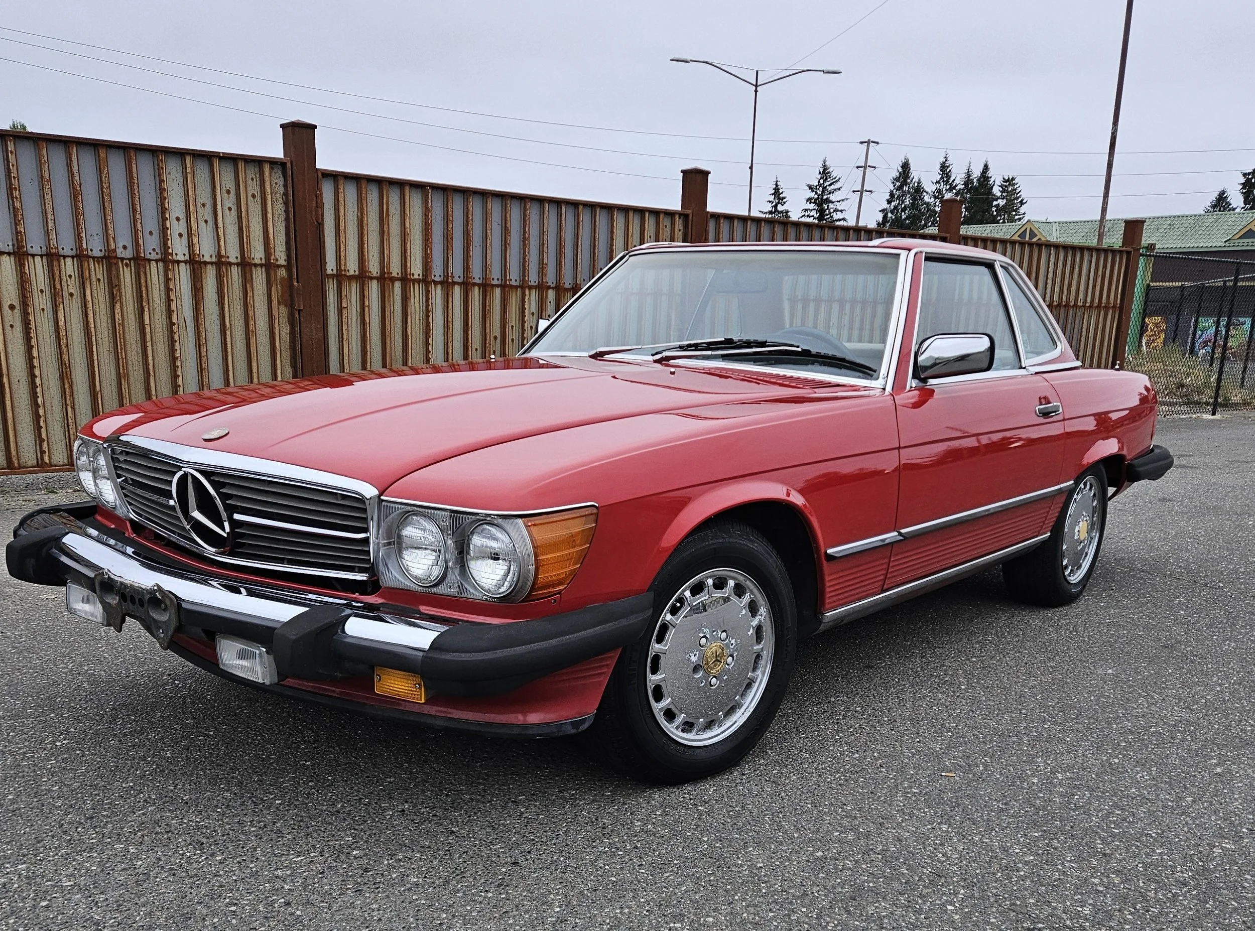 Lot #548 - 1986 Mercedes-Benz 560SL Roadster