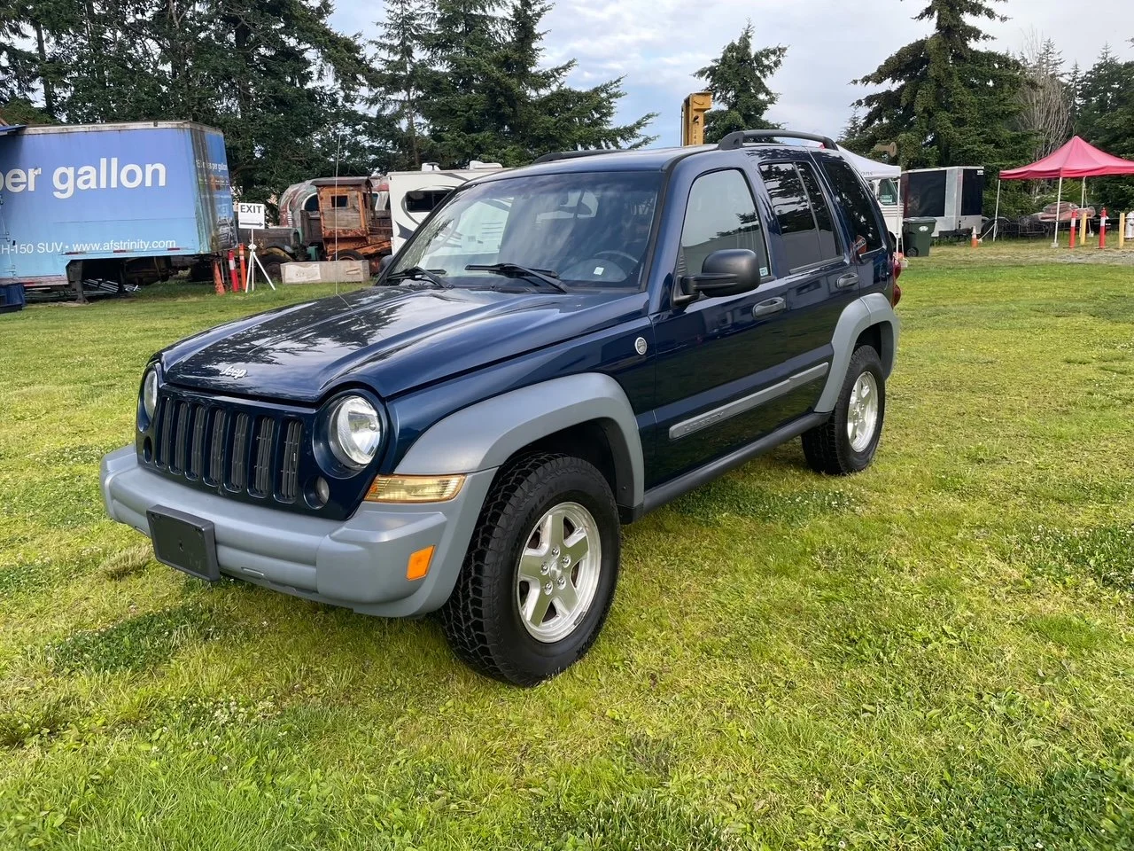 Lot #274 - 2005 Jeep Liberty 4x4
