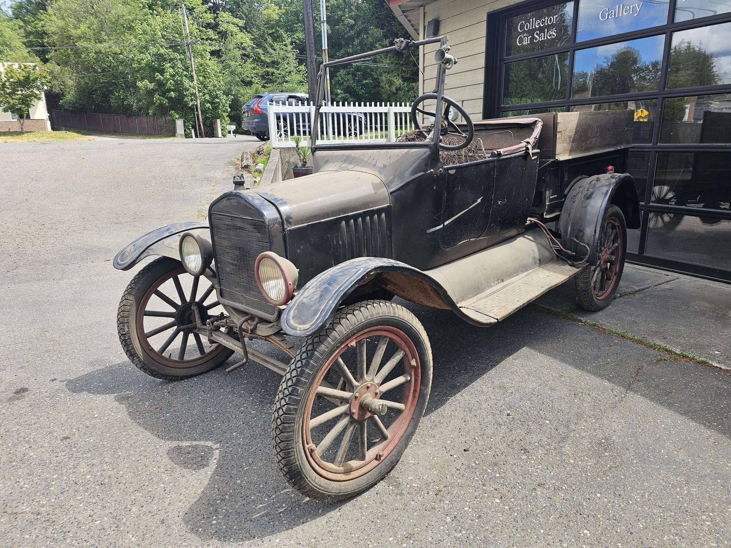 Lot #284 - 1923 Ford Model T  ** NO RESERVE **