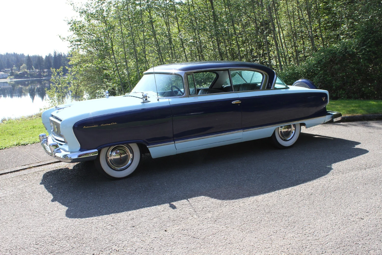 152 1955 Nash Ambassador Country Club — Lucky Collector Car Auctions
