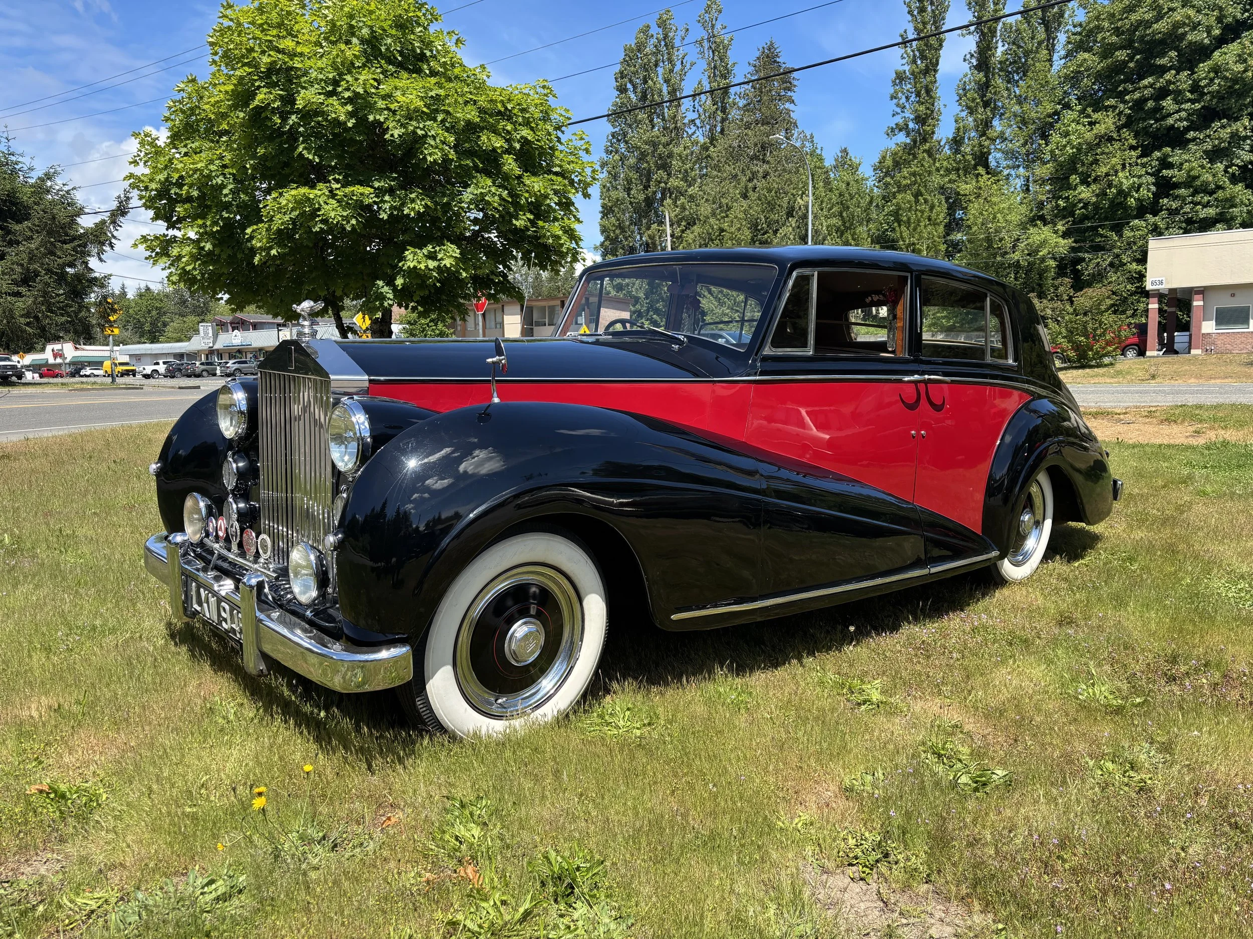 Lot #124 - 1951 Rolls-Royce Silver Wraith by James Young