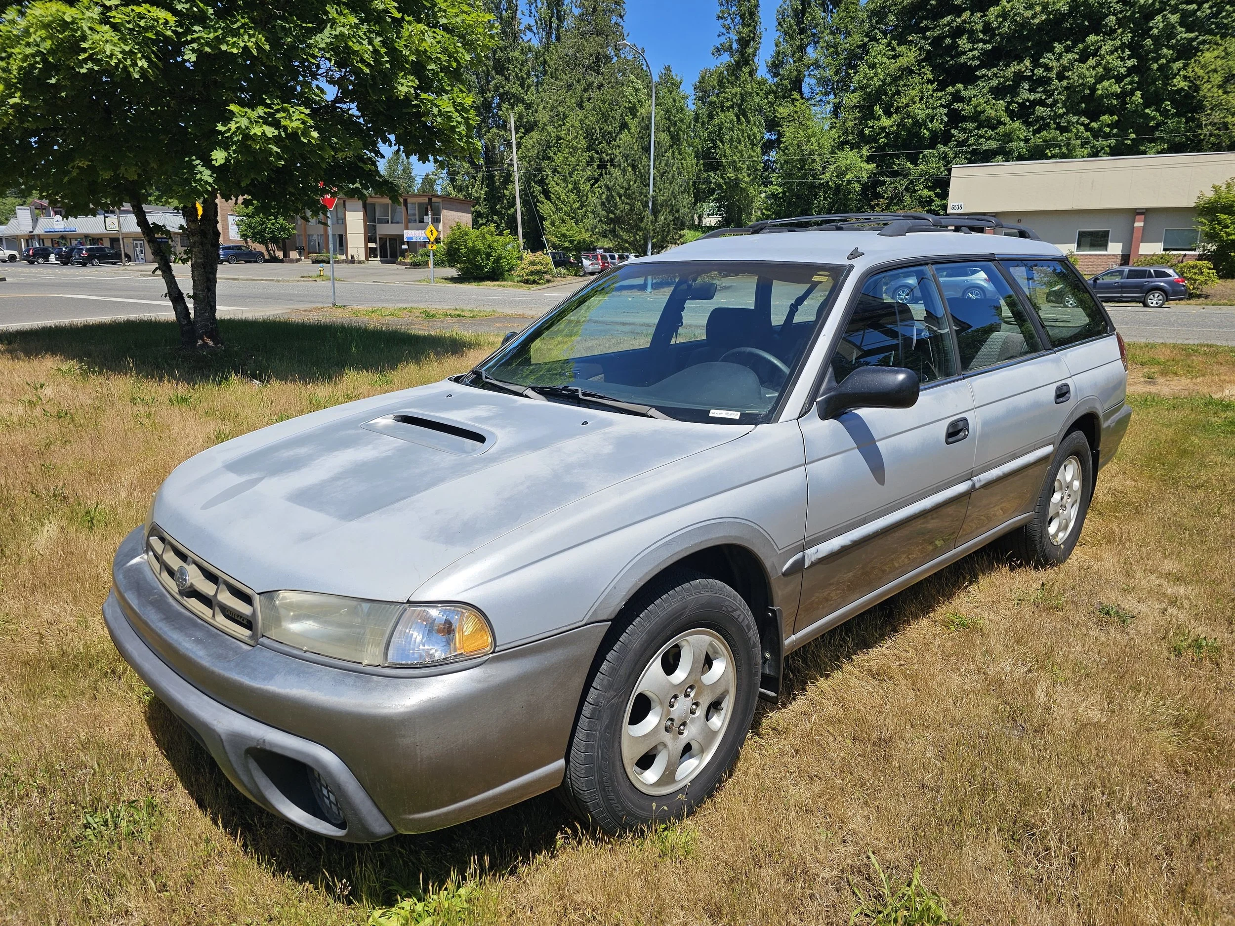 Lot #206 - 2012 Subaru Outback AWD  **NO RESERVE**
