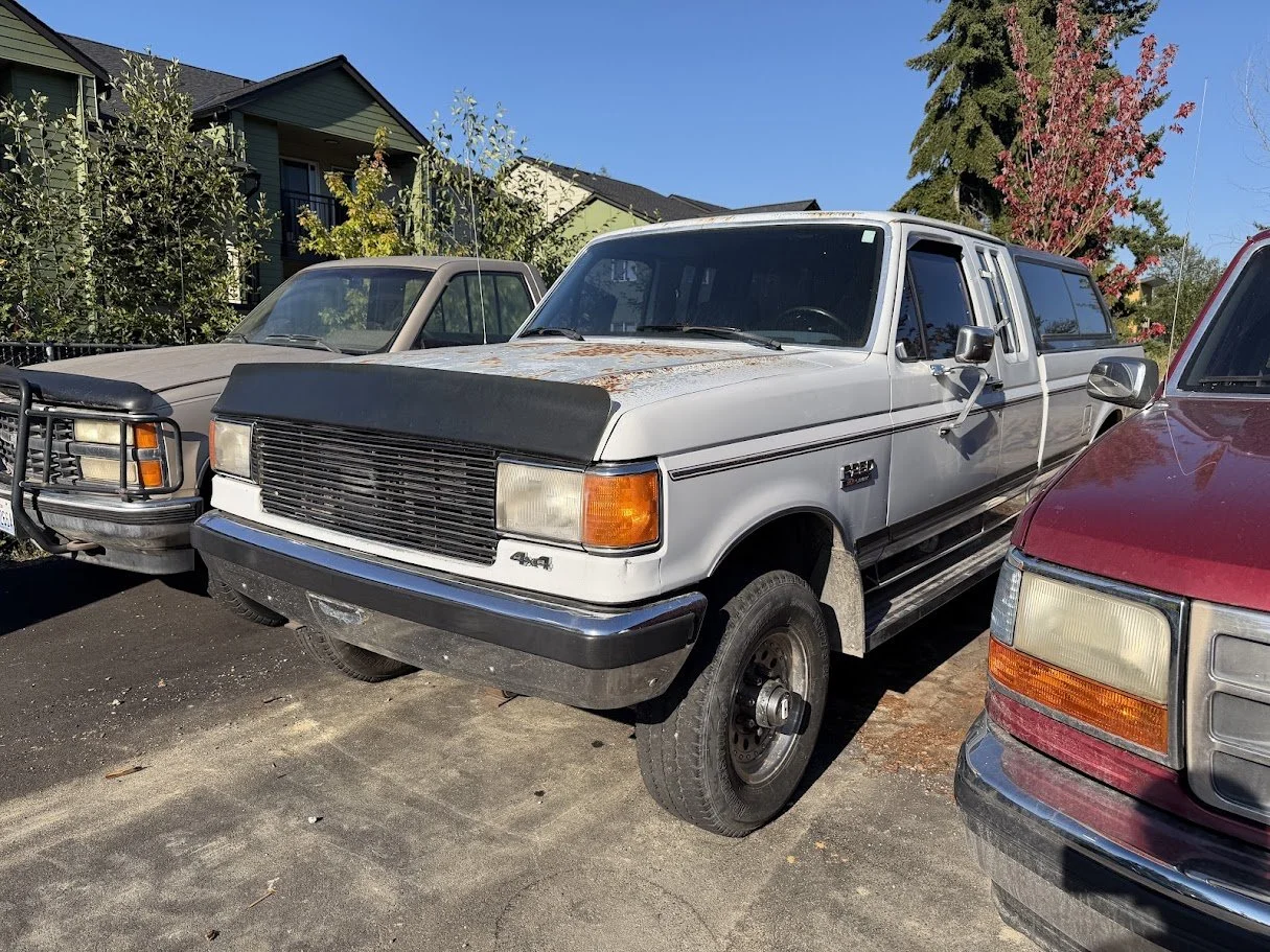 Lot #606 - 1987 Ford F-250 XLT Lariat 4x4 Pickup