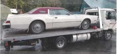 1974 Lincoln Continental Mark IV (002).jpg