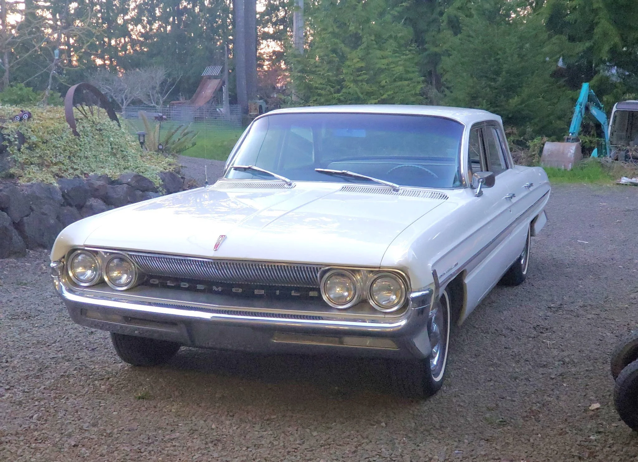 Olds 1.jpg