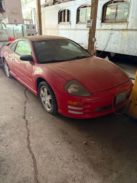2000 Mitsubishi Eclipse (002).jpg