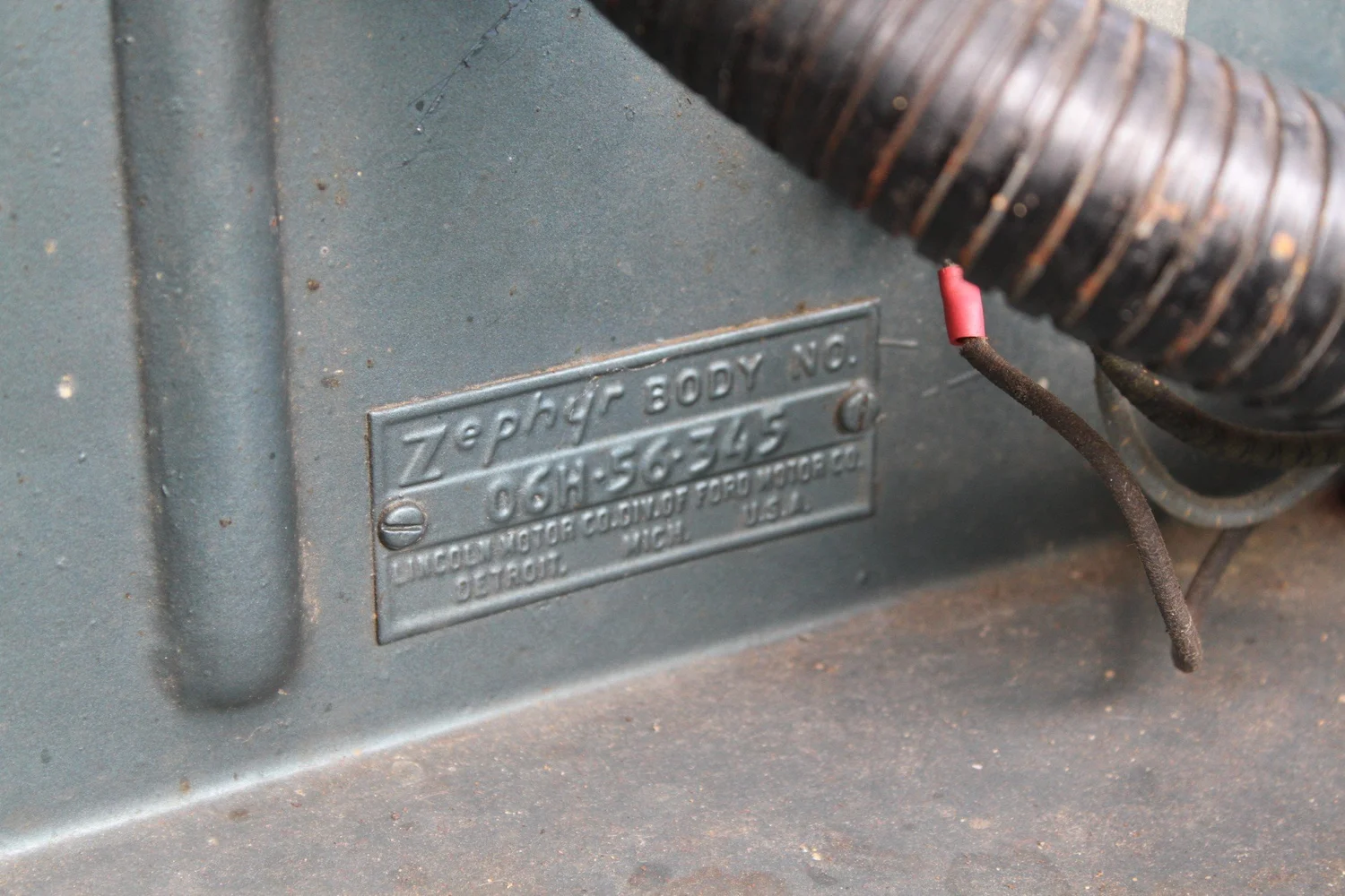 172 1940 Lincoln Zephyr Continental V12 Convertible — Lucky