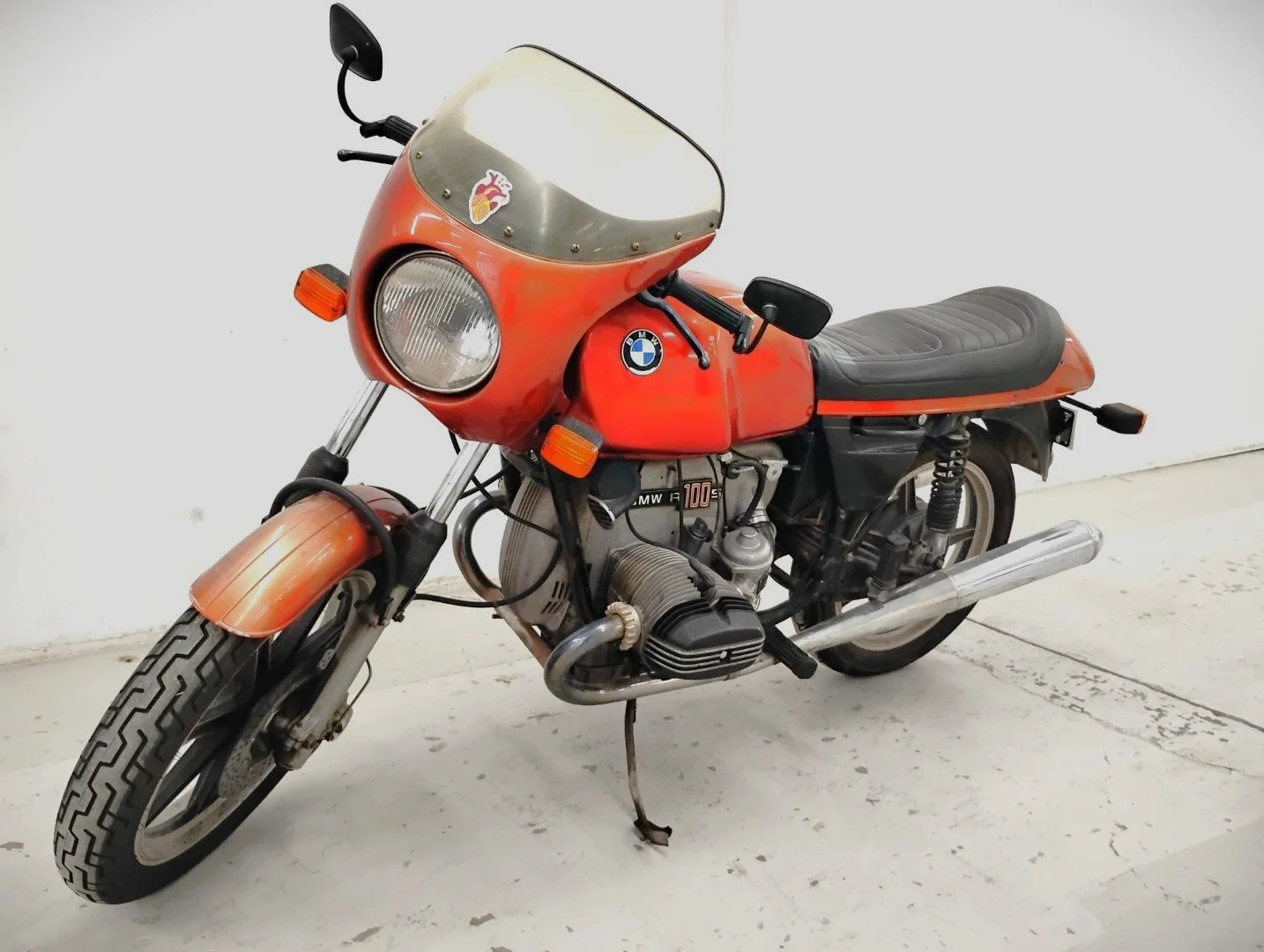 Lot #505 - 1976 BMW R100RS Motorcycle