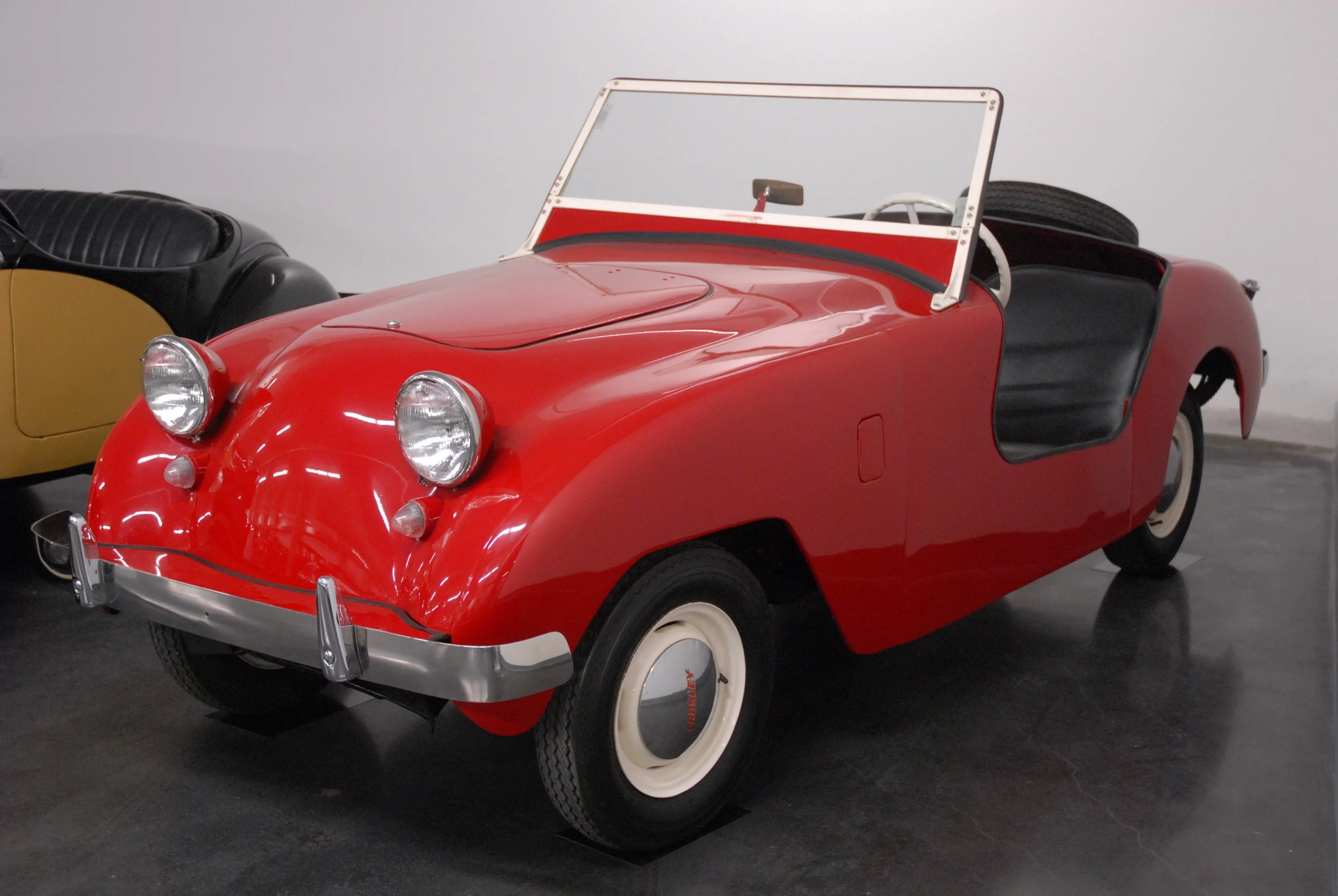 568 - 1949 Crosley Hot Shot Roadster *NO RESERVE* — Lucky