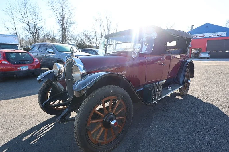 Lot #184 - 1921 Oldsmobile Roadster