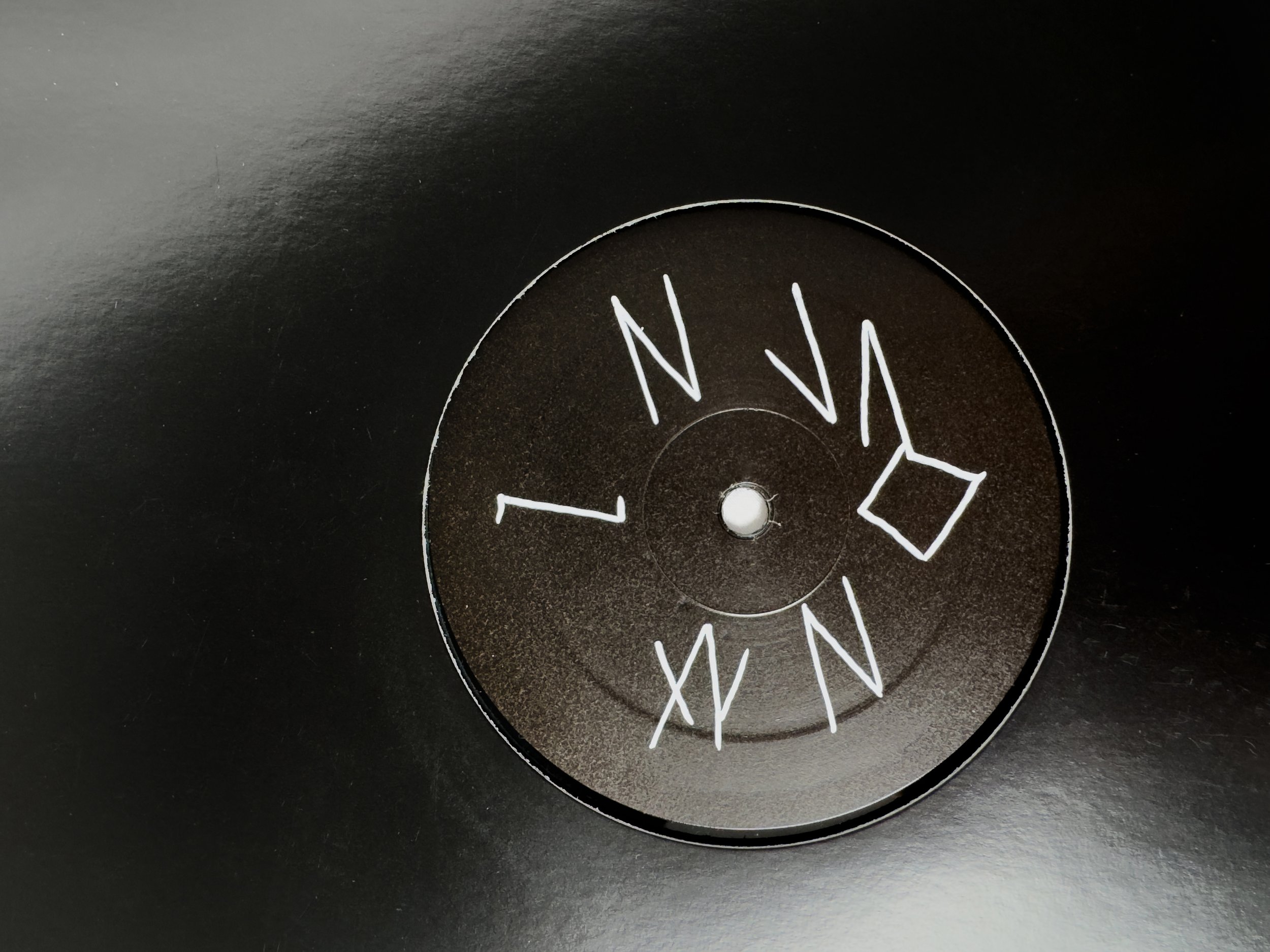 4 Degrees/Drone Bomb Me 12" signed (1/10)