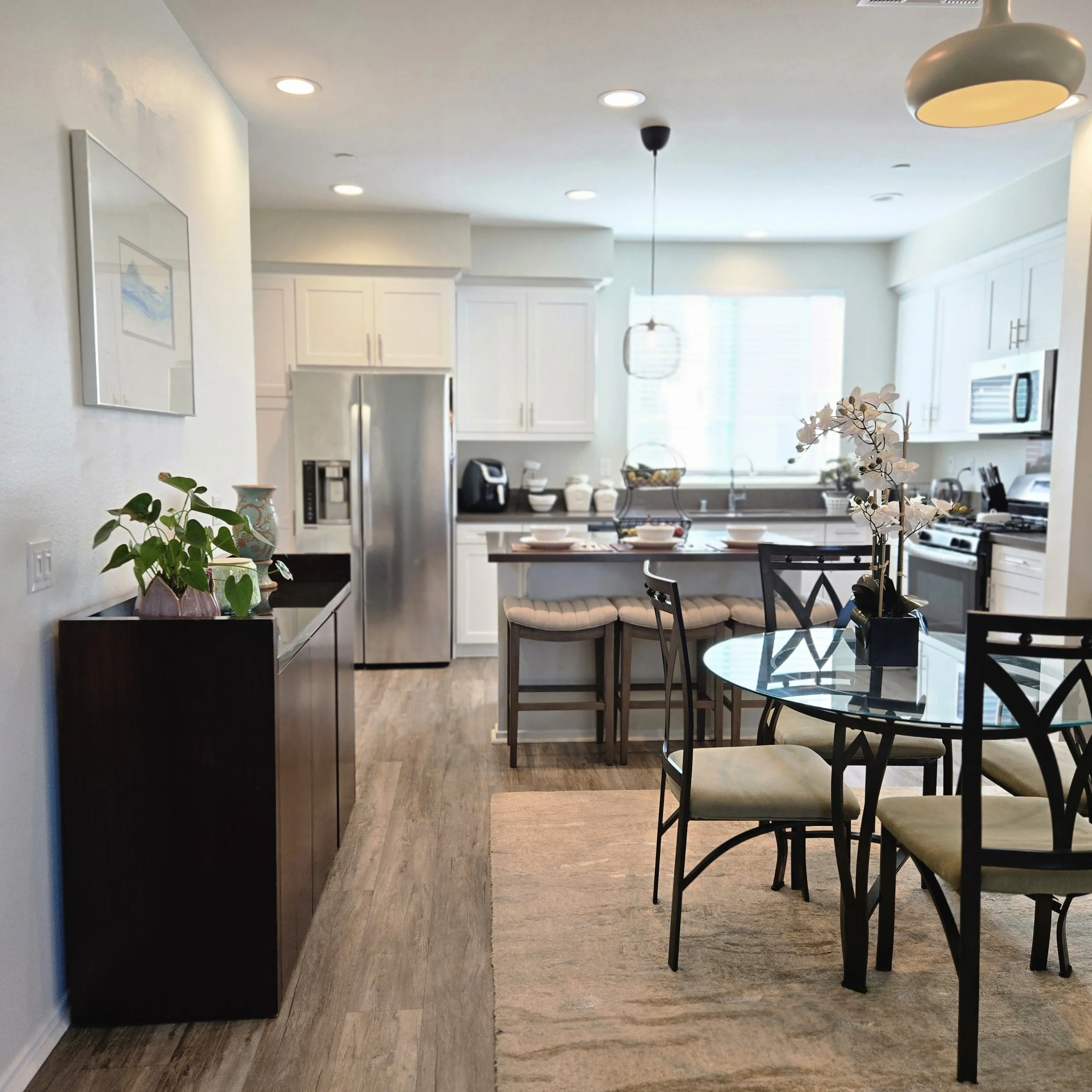 Open Kitchen to Dinning.jpg