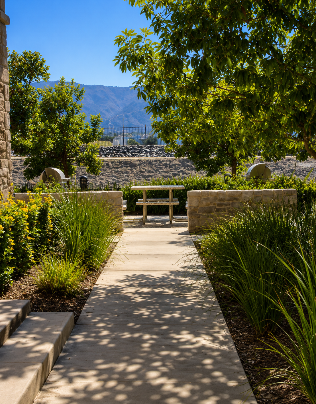Walkway to BBQ grill.png