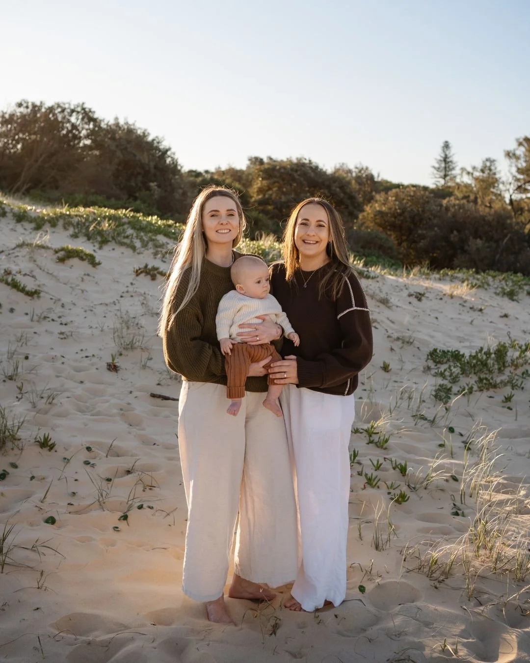 Spring is finally here, beach sessions have returned, and I am all for it!

I know I say this every year, but this Winter feels like it has been going on forever. But with the warmer weather coming back, I'm officially back out from my Winter hiberna