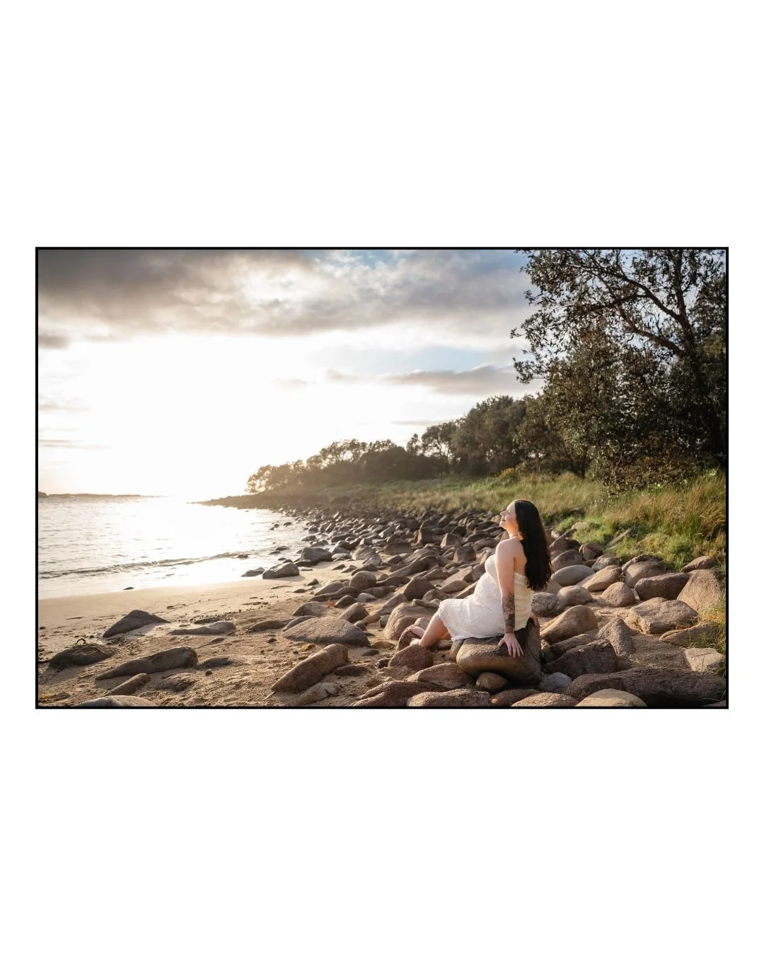 A sunrise session at Boat Harbour for this lovely Mum-to-be ✨

I don't often shoot sunrise sessions, even though I'm usually up by then anyway. But this maternity session absolutely ignited my creativity when working with the morning light. It was su