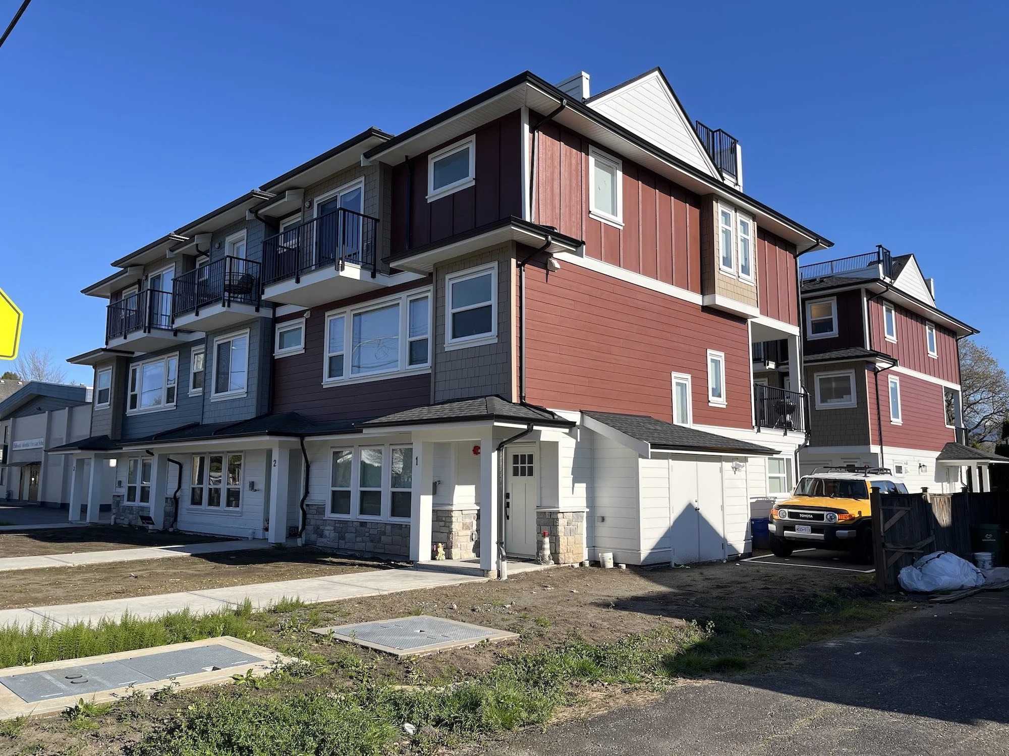 Exterior townhome painting in Chilliwack
