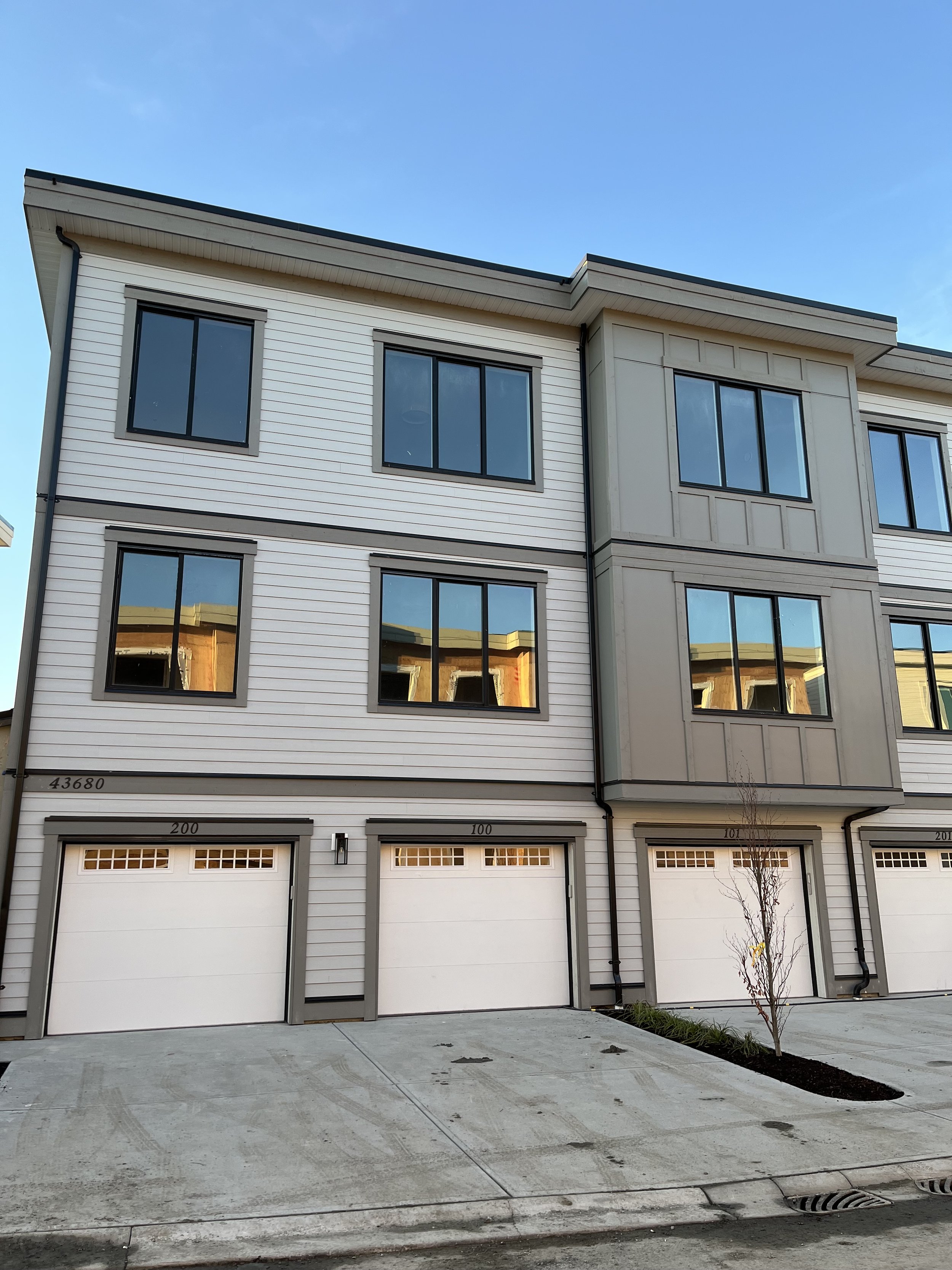 Chilliwack exterior townhome new construction painting project