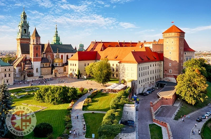 wawel-castle-group-tour-guides.jpeg