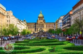 wenceslas-square-national-museum-group-tours.jpeg