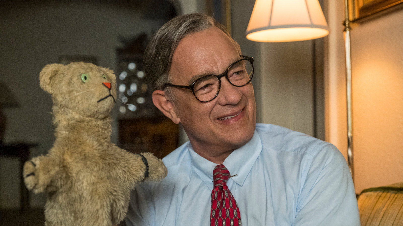 A Beautiful Day in the Neighborhood (2019) Review