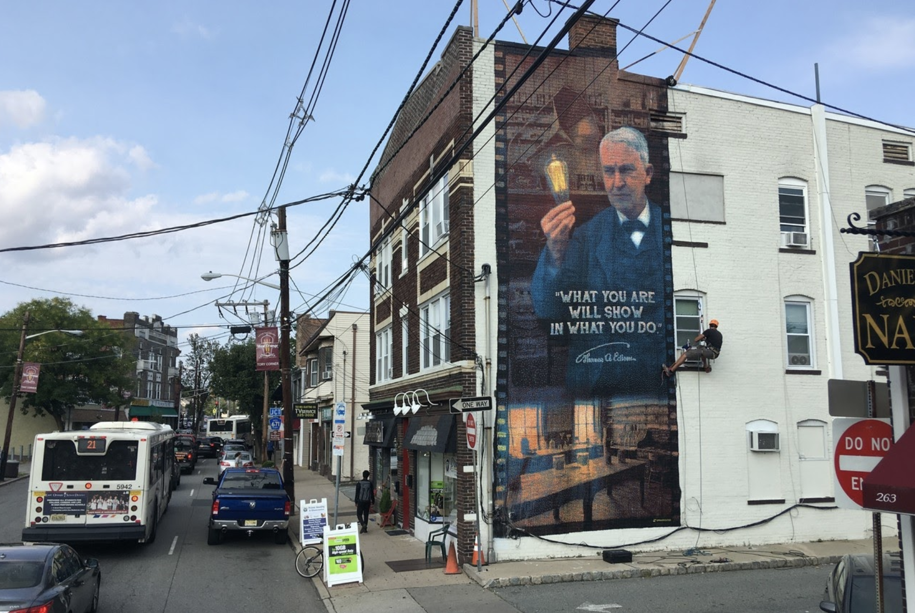 Size: 38.5 sq mPrinting time: 3 hrsSet-up time: 1 dayLocation: New Jersey,&nbsp;The US