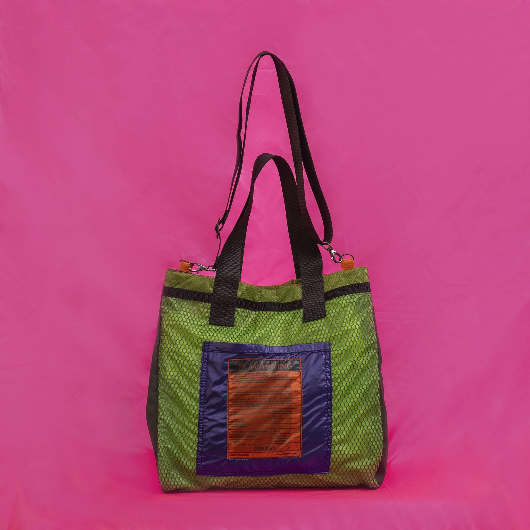 Pucker_BCN_Upcycled_Bags_Barcelona_Camila_Green_2.jpg