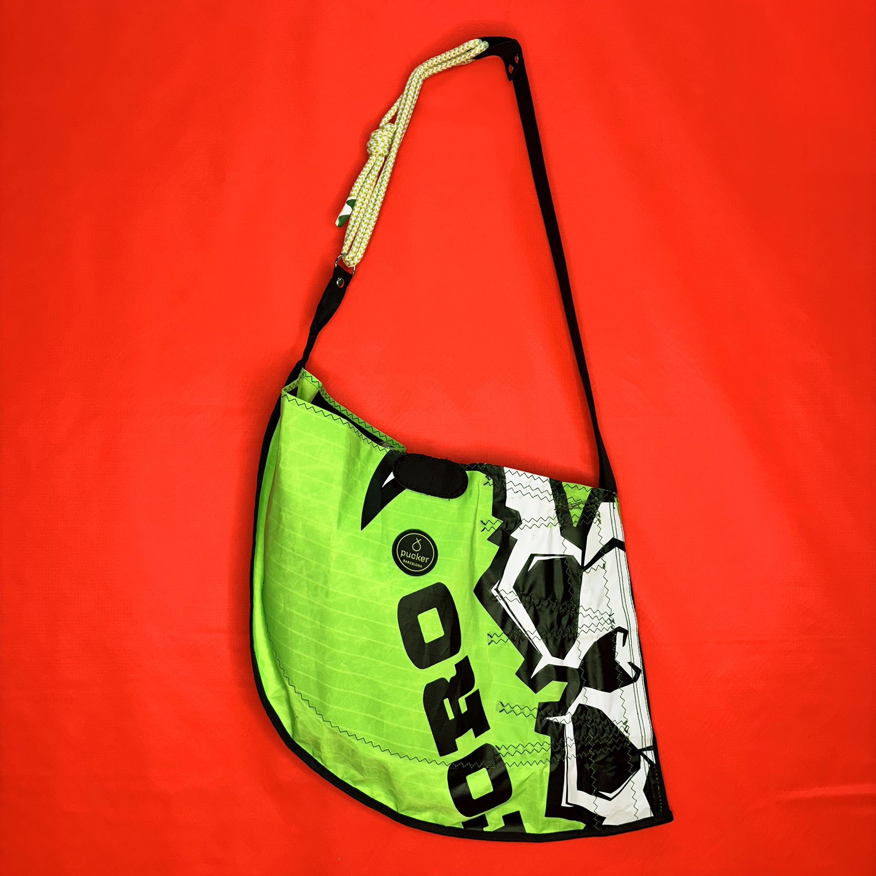 Pucker_BCN_Upcycled_Bags_Barcelona_Sara_01.jpg