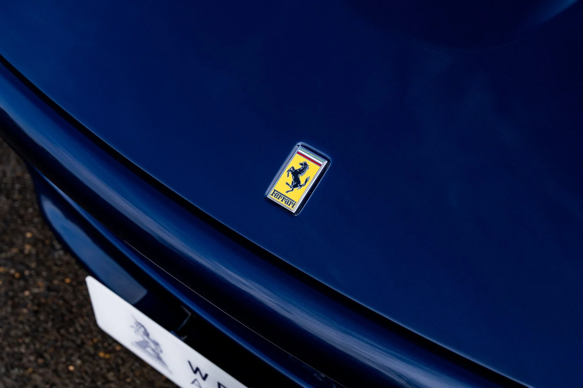 Ferrari_Superamerica_exterior-3.jpg