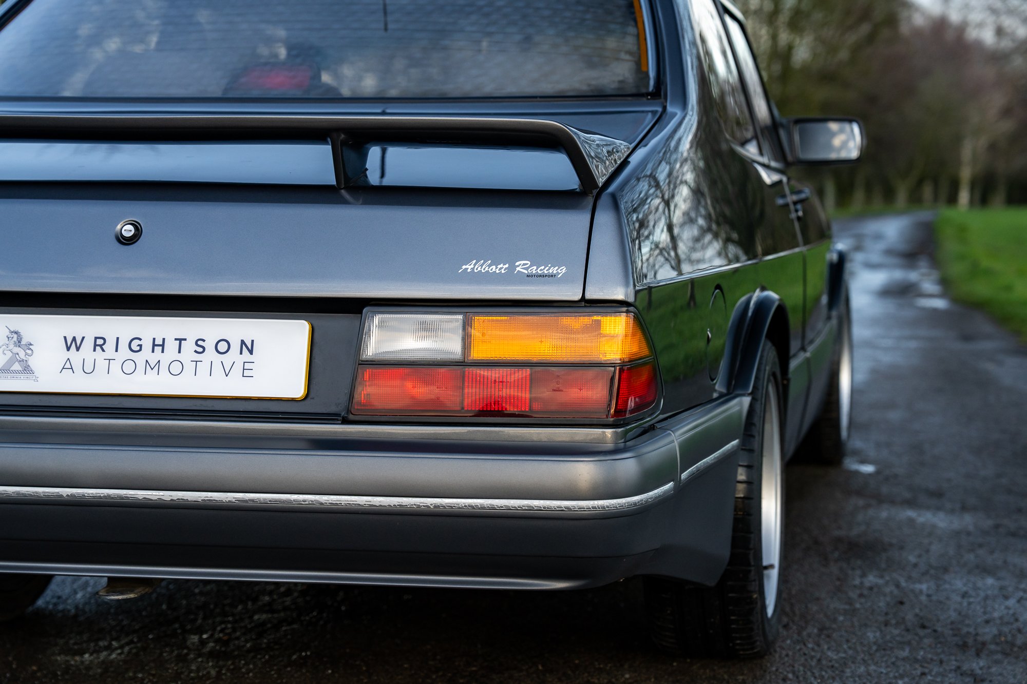 Saab_900_Turbo_exterior-19.jpg