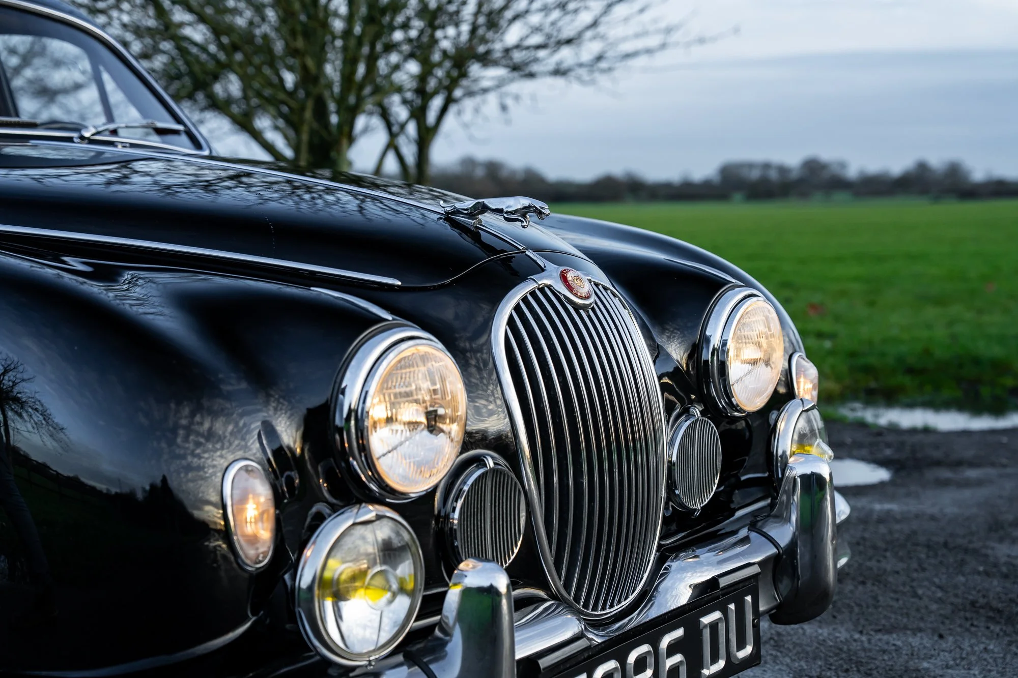 Jaguar_Mk2_4.3_exterior-6.jpg