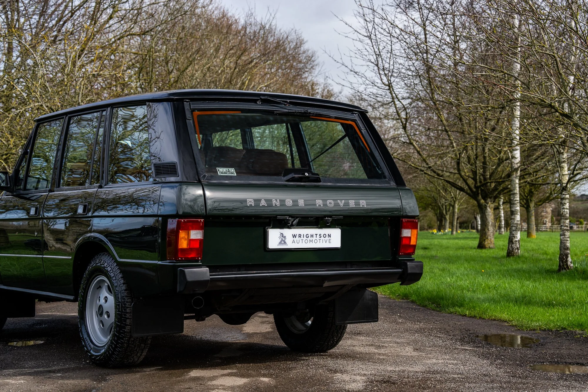 Range Rover V8_exterior-19.jpg