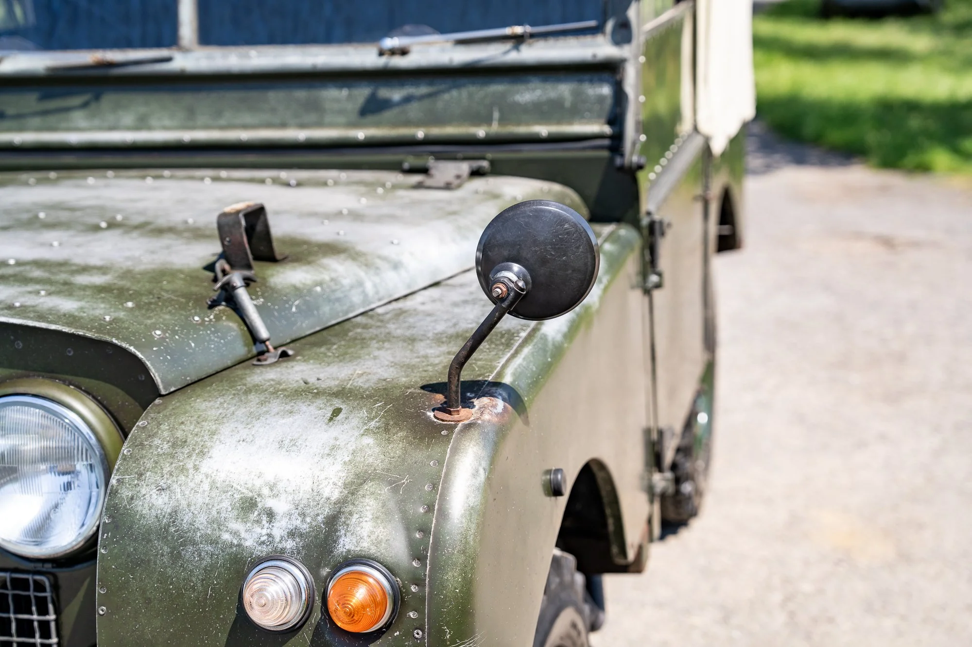LandRover_Series1_exterior-4.jpg
