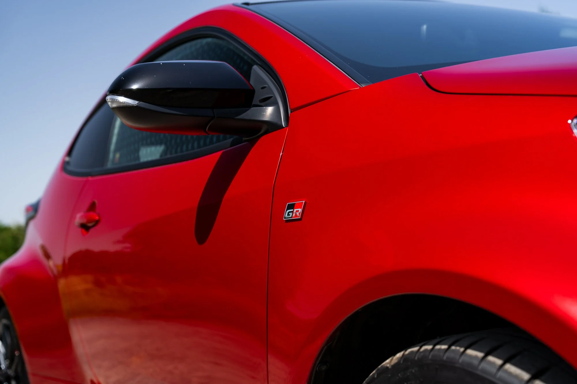 Toyota_Yaris_GR_Four_exterior-1.jpg