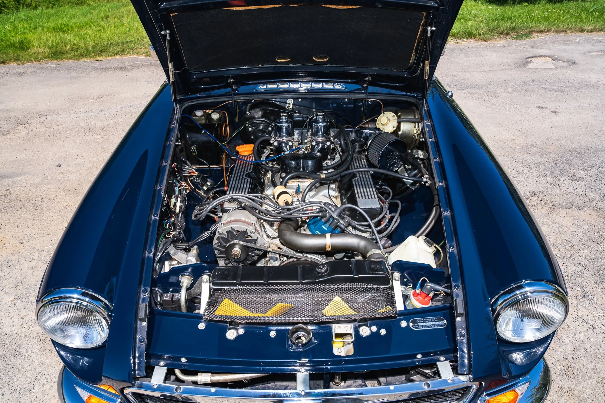MG_Roadster_engine-3.jpg