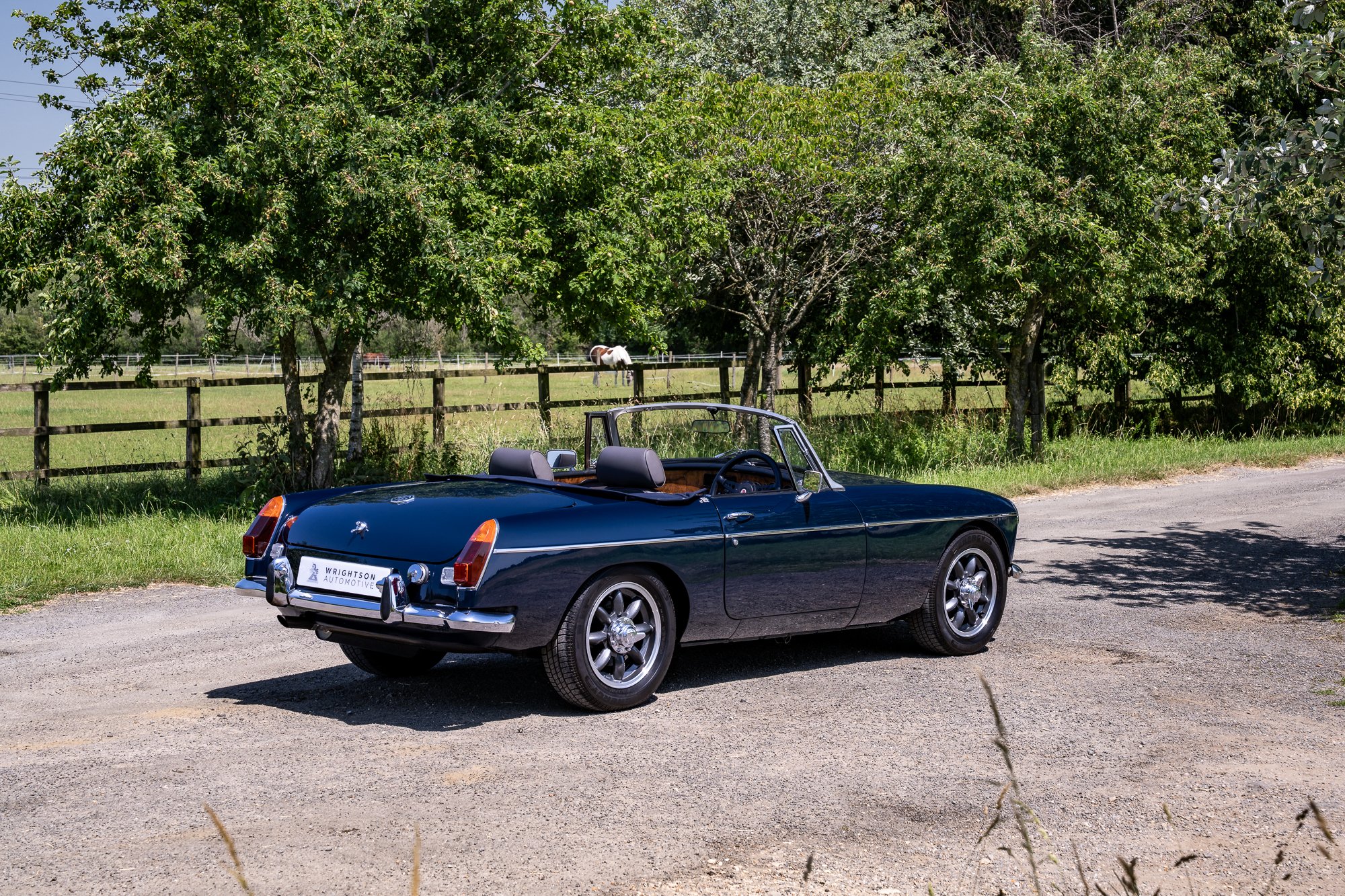 MG_Roadster-3.jpg